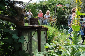 Im Garten von Gerhard und Petra Knaus