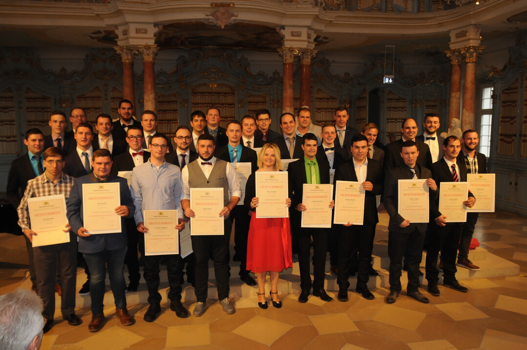 Die frischgebackenen Meister des Regierungspr�sidium T�bingen