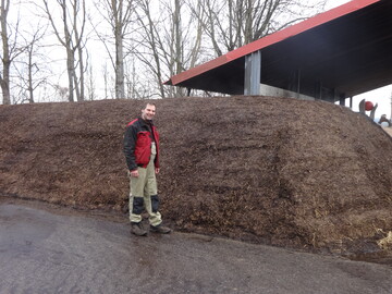 �Die anaerobe Behandlung von Wirtschaftsd�nger hat zu Unrecht einen schlechten Ruf!�, findet Landwirt Kreppold. Er schw�rt auf die Mikrobielle Carbonisierung.