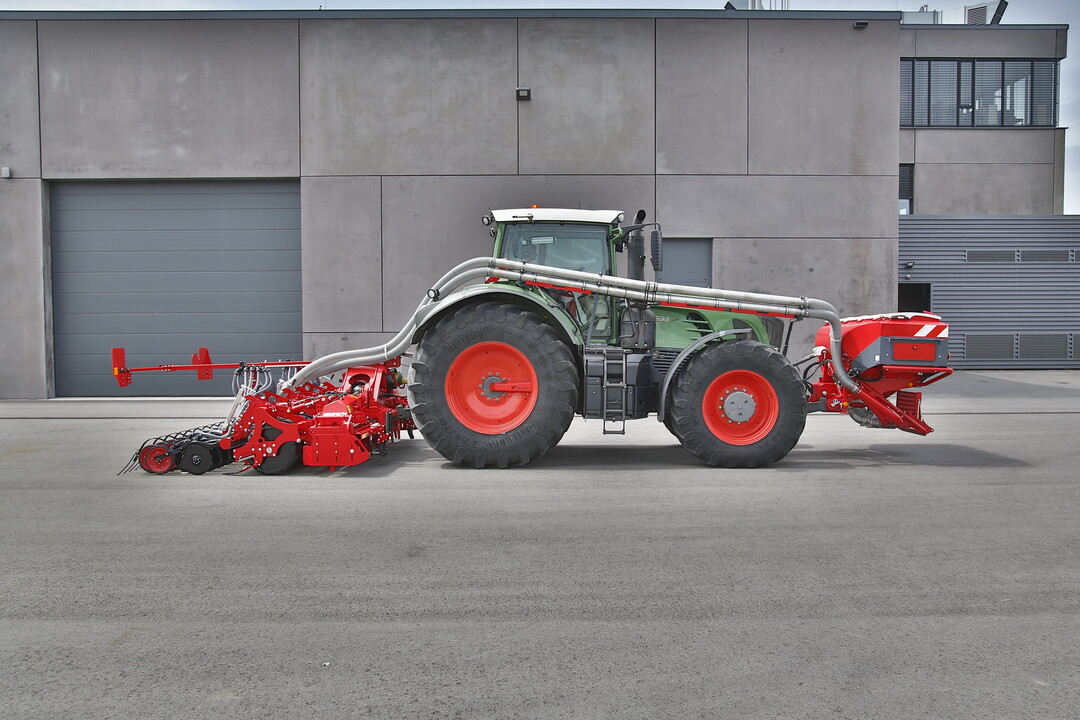 Die Express 4 KR ist neben der starren Variante nun auch klappbar verfügbar .