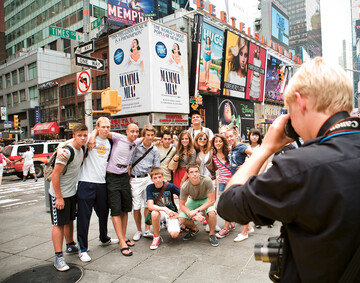 Sch�lergruppe am Times Square in New York