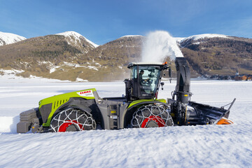  Claas setzt weiter auf mtu-Motoren von Rolls-Royce.