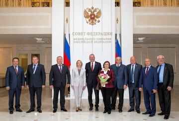 Agrarpolitischer Dialog: Eine Delegation des Ausschusses f�r Ern�hrung und Landwirtschaft des Deutschen Bundestages f�hrte unter Leitung des Ausschussvorsitzenden Alois Gerig politische Gespr�che in Russland. In Moskau trafen die Abgeordneten Agrarausschussmitglieder des F�derationsrates.