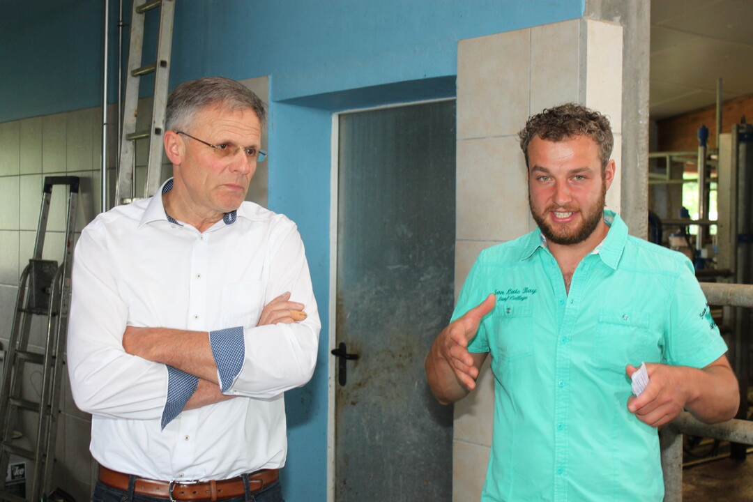 Christoph Stauber erkl�rt seinen Betrieb 