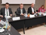 Bei der GAP-Anhörung im Landtag am 13. November 2018 in Stuttgart (v. l.): Minister Peter Hauk und Franz Untersteller; Grünen-Abgeordnete Martin Hahn und Martina Braun