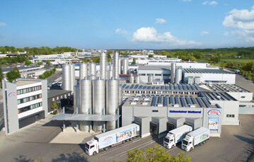 Auf eine hohe Produktqualit�t wird in den modernen Prozessanlagen der Hohenloher Molkerei am Standort in Schw�bisch Hall gro�en Wert gelegt. 