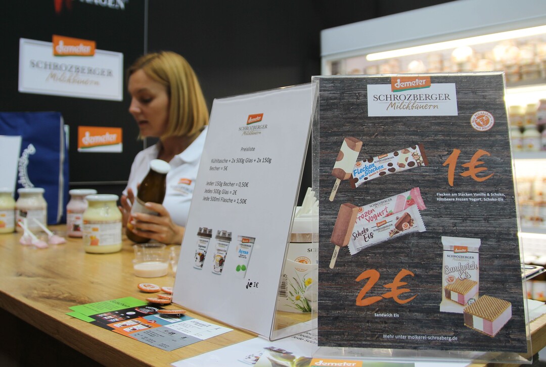 Die Molkerei Schrozberg hatte mit Eis und Joghurt die richtigen Milchprodukte f�rs Stuttgarter Publikum. 