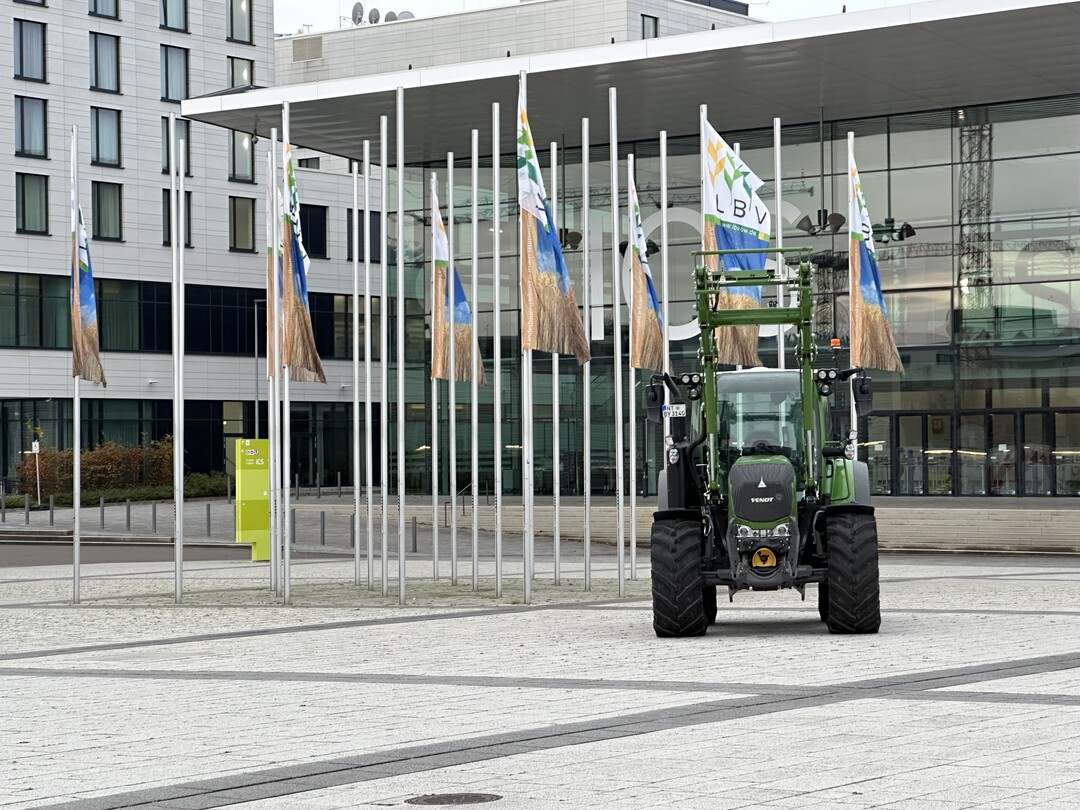 BayWa und Fendt sind starke Partner und Sponsoren f�r den 7. LBV-Unternehmertag.