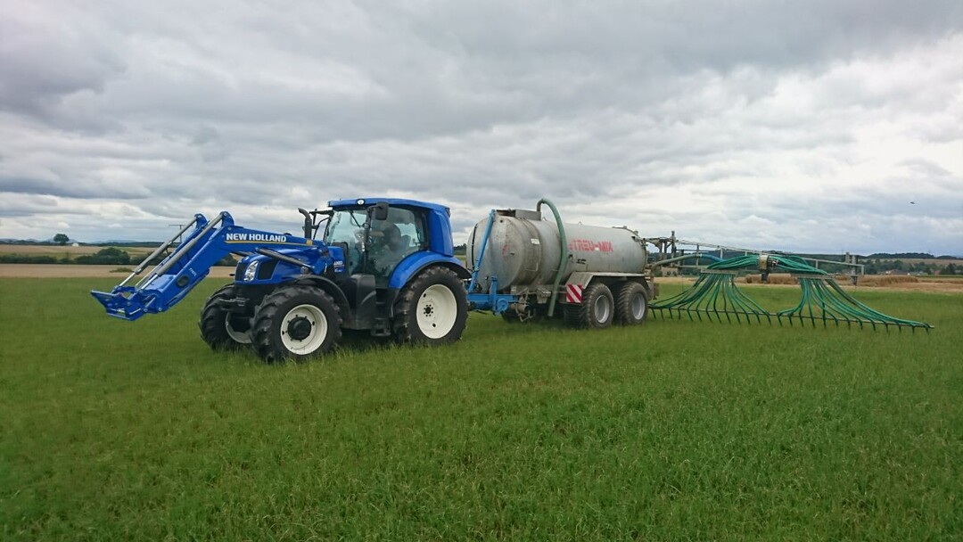 Winfried Vees testete den Methantraktor überwiegend bei der Gülleausbringung.