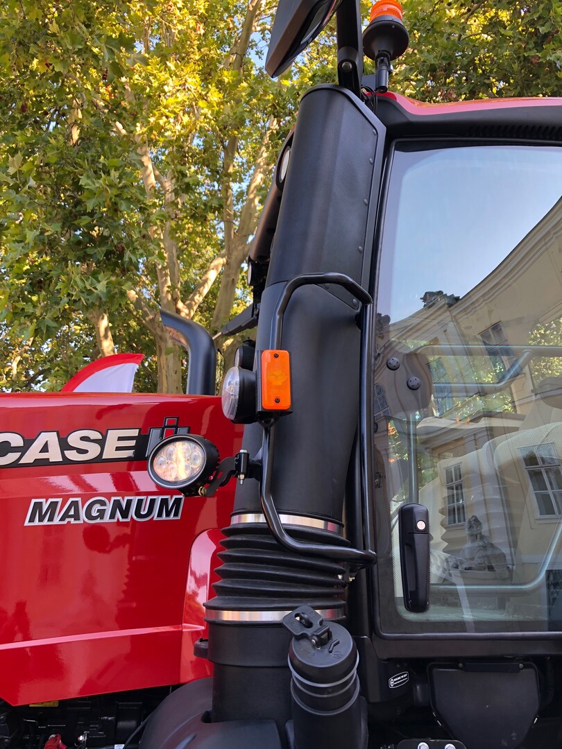 Die Luftansaugung wurde fast unsichtbar in der linken A-S�ule integriert.