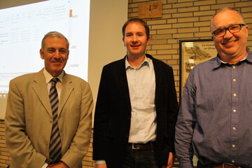 Wie lässt sich Energie auf den Betrieben einsparen? Das diskutierten (v. l. n. r.): Prof.Dr. Thomas Jungbluth vom Institut für Agrartechnik an der Uni Hohenheim, Thomas Weil von der LSZ Boxberg und Mathias Harsch vom LAZBW Aulendorf.