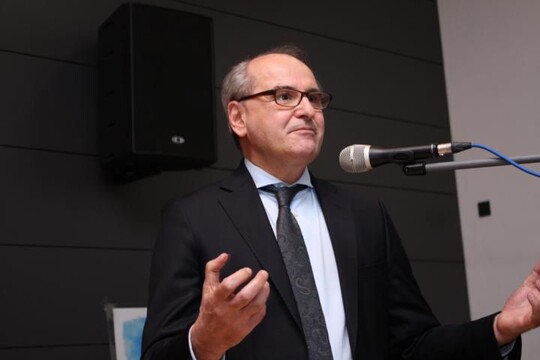 Clemens Neumann warb im Interessenausgleich mit dem Bundesumweltministerium um Unterst�tzung des Berufsverbandes auch in den Bundesl�ndern.