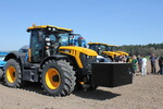 JCB- Fastrac 4000