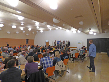 Eine Tagung der Jungen DLG lockte 100 Landwirte nach Lindau (Schweiz)