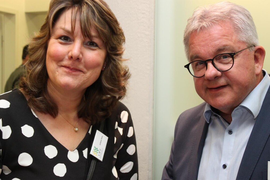 Landfrauen-Pr�sidentin Juliane Vees und Justizminister Guido Wolf