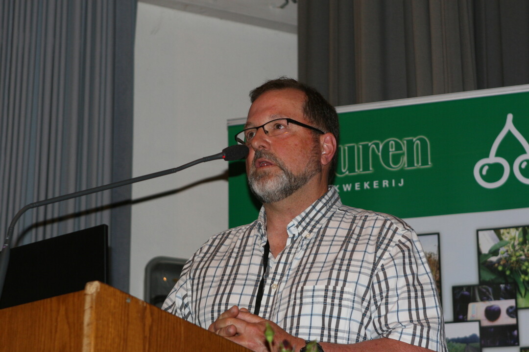 David Geen baut in British Columbio in Kanada auf fast 300 ha S��kirschen an