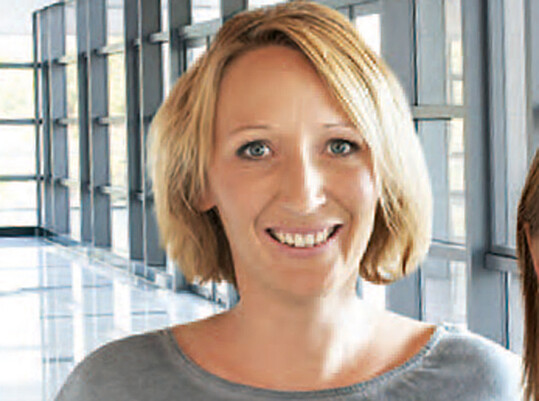 Jasmin Reissner ist mit ihrer Schwester 
Saskia Gesch�ftsf�hrerin von WIR - 
Werbeideen und Etikettendruckerei 
Reissner GmbH  