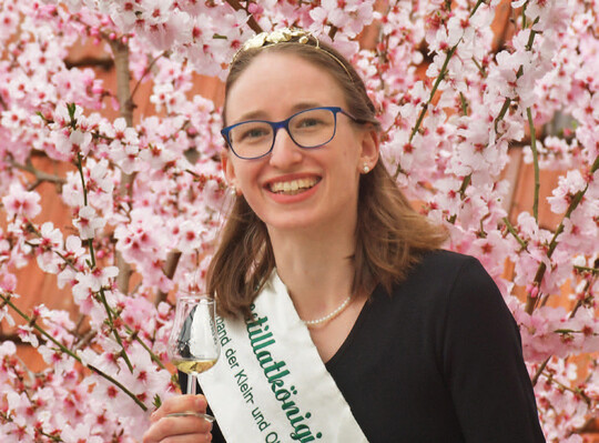 Lea Klatt, Destillatk�nigin