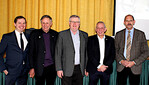 Hochkarätig besetztes Podium v.l: Ludwig Börger, DBV-Milchreferent, Gerhard Glaser, LBV-Vizepräsident, Peter Graf, BLHV-Vizepräsident, Torsten Sach, MIV und Dr. Markus Albrecht vom Milchwirtschaftlichen Verein Baden-Württemberg.