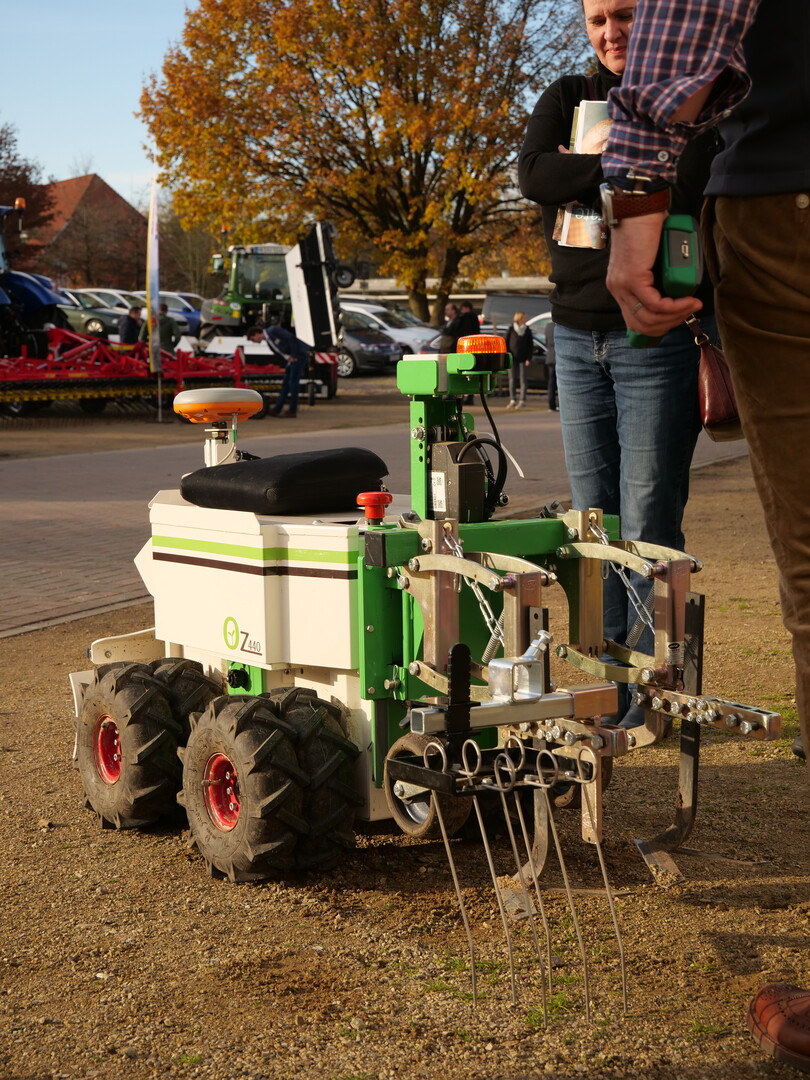   Kleinstroboter der Firma Najo.