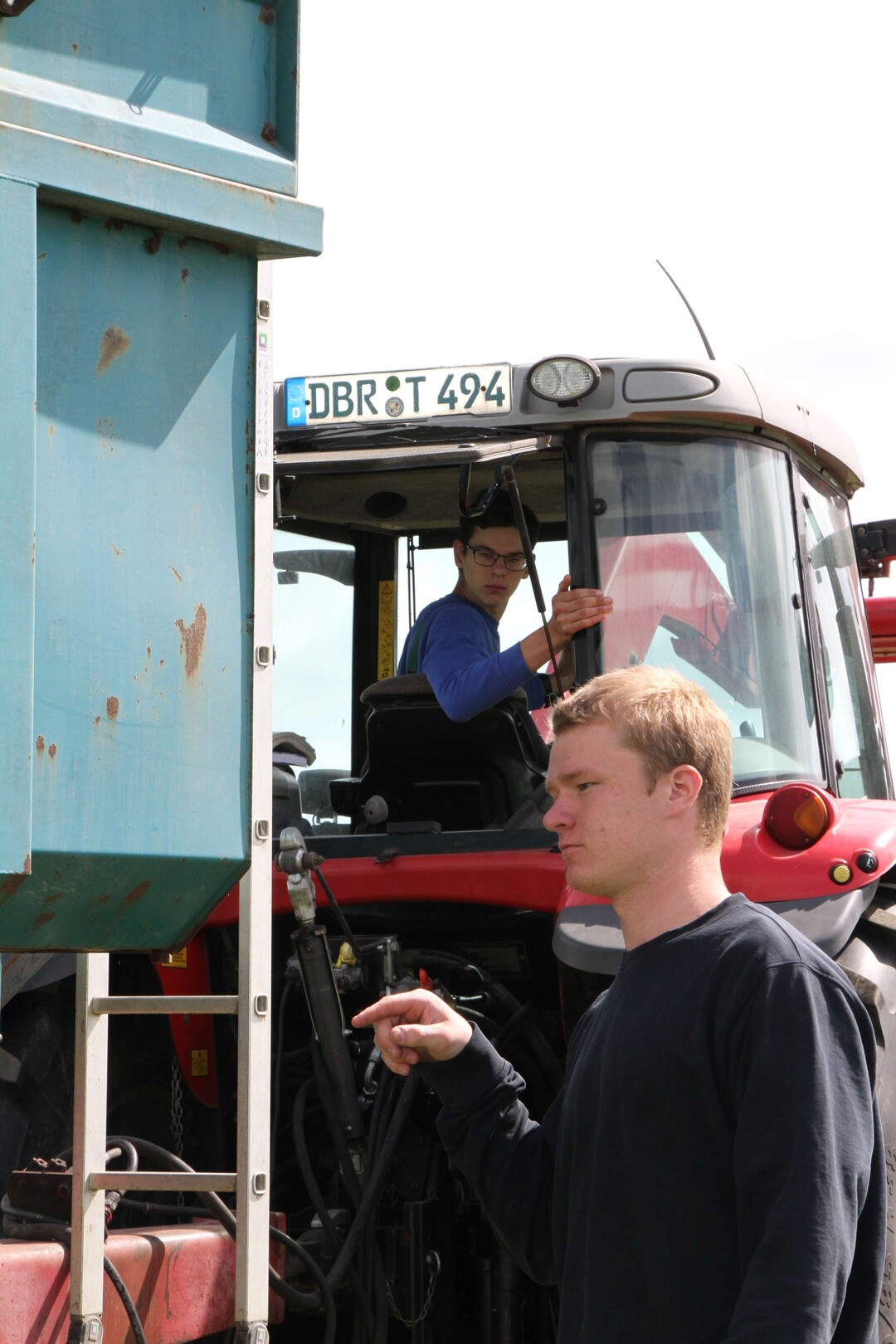 In der Sparte Landwirtschaft I musste das Geschicklichkeitsfahren mit einem zugelosten Partner durchgef�hrt werden.