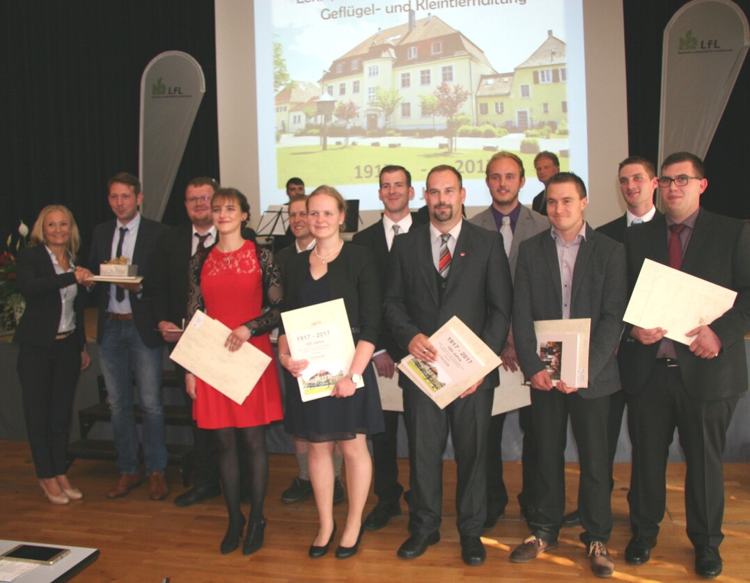 Absolventen des Meisterkurses Tierwirt, Fachrichtung Gefl�gel, 2017
