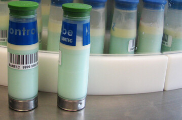 Milchproben: In der Wissenschaft gibt es viele Neuerungen, die Einzug in die Praxis halten. 