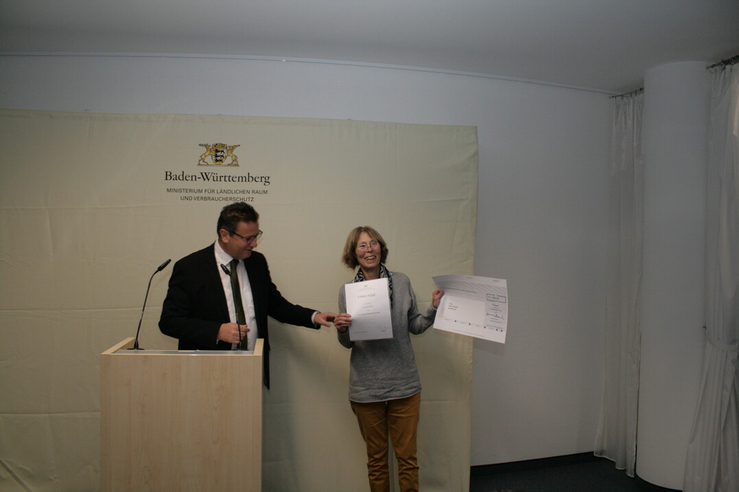 Minister Peter Hauk und Gaby Spechbach