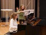 Die Musikschule Plochingen eröffnet musikalisch den Kreisbauerntag und begeistert mit ihren besinnlichen Stücken.
