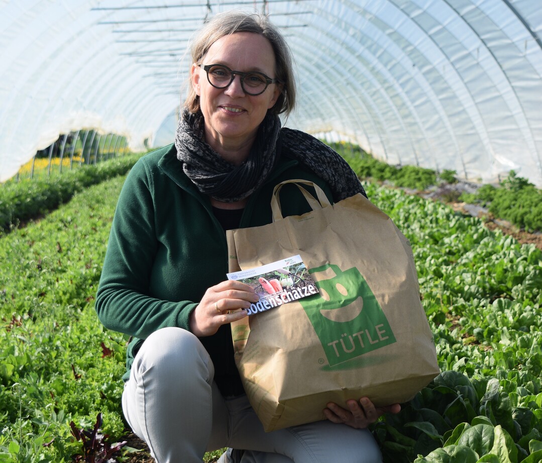Der Bio-Gemüsehof Hörz aus Filderstadt wurde mit dem zweiten Platz ausgezeichnet. Hier zu sehen ist Geschäftsführerin Beate Hörz.