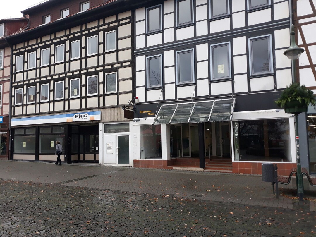   Der Onlinehandel wirkt sich auf station�re Gesch�fte aus.