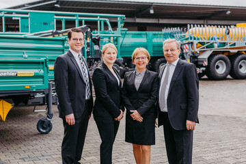 Die Oehler-Gesch�ftsf�hrung mit (v.l.): Manfred Oehler, Diana Oehler, Yvonne Oehler und Sascha Riedinger.