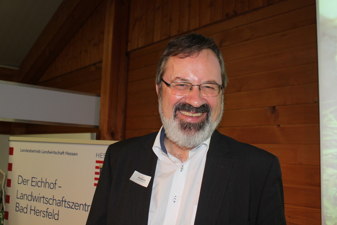 Gr��ere Rezepturver�nderungen, die Optik, Struktur und m�glicherweise auch den Geschmack ver�ndern, sollten vermieden werden, betonte Robert Pottg�ter, Lohmann Tierzucht
