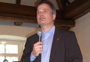 "Die drei vor dem Komma wird bleiben", ist Bernd Lührmann überzeugt.