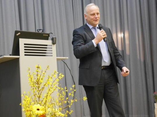 Johannes Röring, Präsident des Westfälisch-Lippischen Landwirtschaftsverbandes (WLV), beim Kreisbauerntag Göppingen am 11. März 2015 in Gingen/Fils.