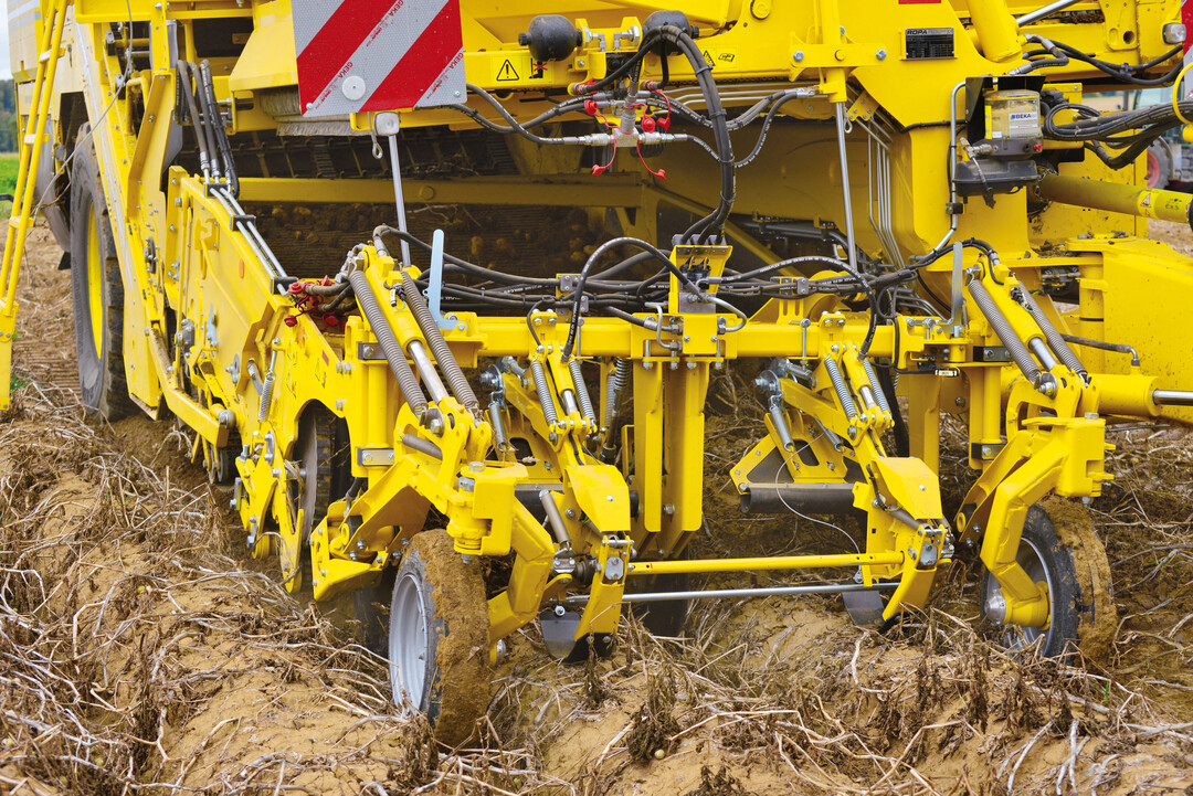   Ab 2022 gibt es eine Aufnahme ohne Dammrollen f�r die Ropa Keiler 2 Kartoffelroder.