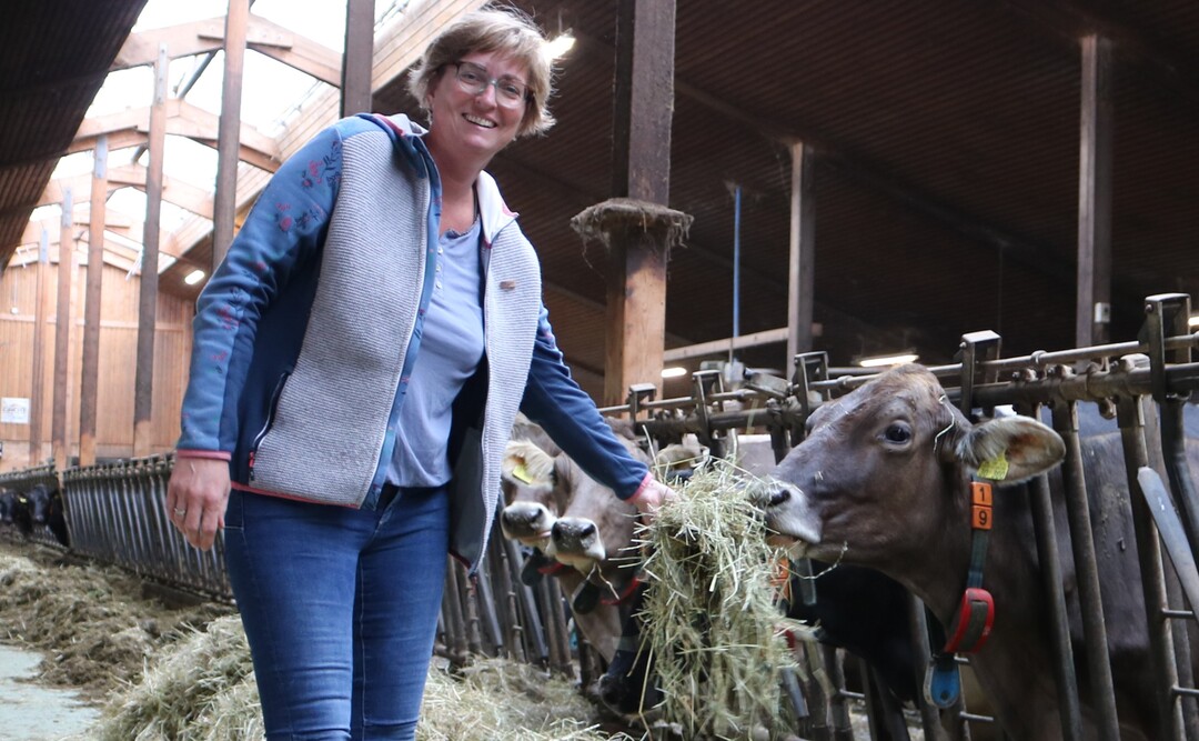 �Trinkmilch, Butter, K�se, Joghurt, Quark und viele andere hochwertige Milchprodukte sind f�r eine gute und vollwertige Ern�hrung unverzichtbar. Wenn sie dann auch noch kli-maschonend und regional direkt vor der Haust�re erzeugt, verarbeitet und gekauft werden k�nnen, ist es umso besser�, findet Roswitha Geyer-F��ler, Vizepr�sidentin des Landesbauernverbandes in Baden-W�rttemberg.