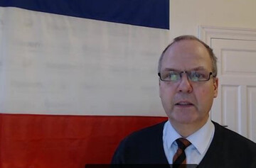  "Unsere Landwirtschaft geht nicht an �berf�rderung zu Grunde, sondern an �berforderung. Hier sollte gehandelt werden", meinte Werner Schwarz, DBV-Vizepr�sident. 