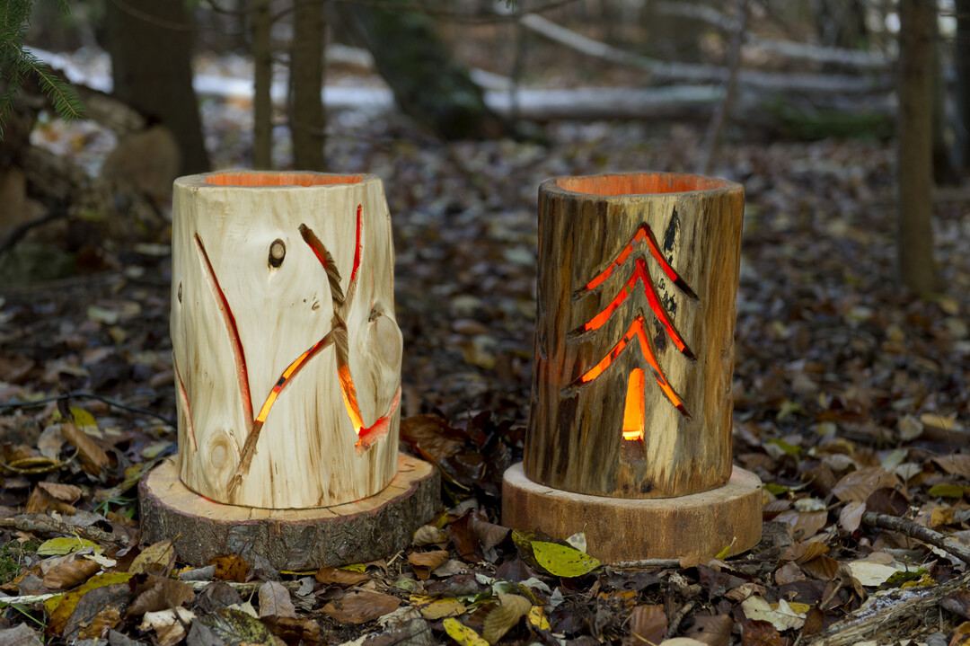 Gerade jetzt w�hrend der dunklen Jahreszeit macht sich so eine selbstgeschnitzte Laterne besonders gut im Garten.