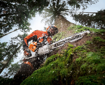 Die neue Stihl MS 500i ist die erste Motors�ge mit elektronischer Kraftstoffeinspritzung und bisher unerreicht niedrigem Leistungsgewicht. Sie kommt Anfang 2019 in den Markt.