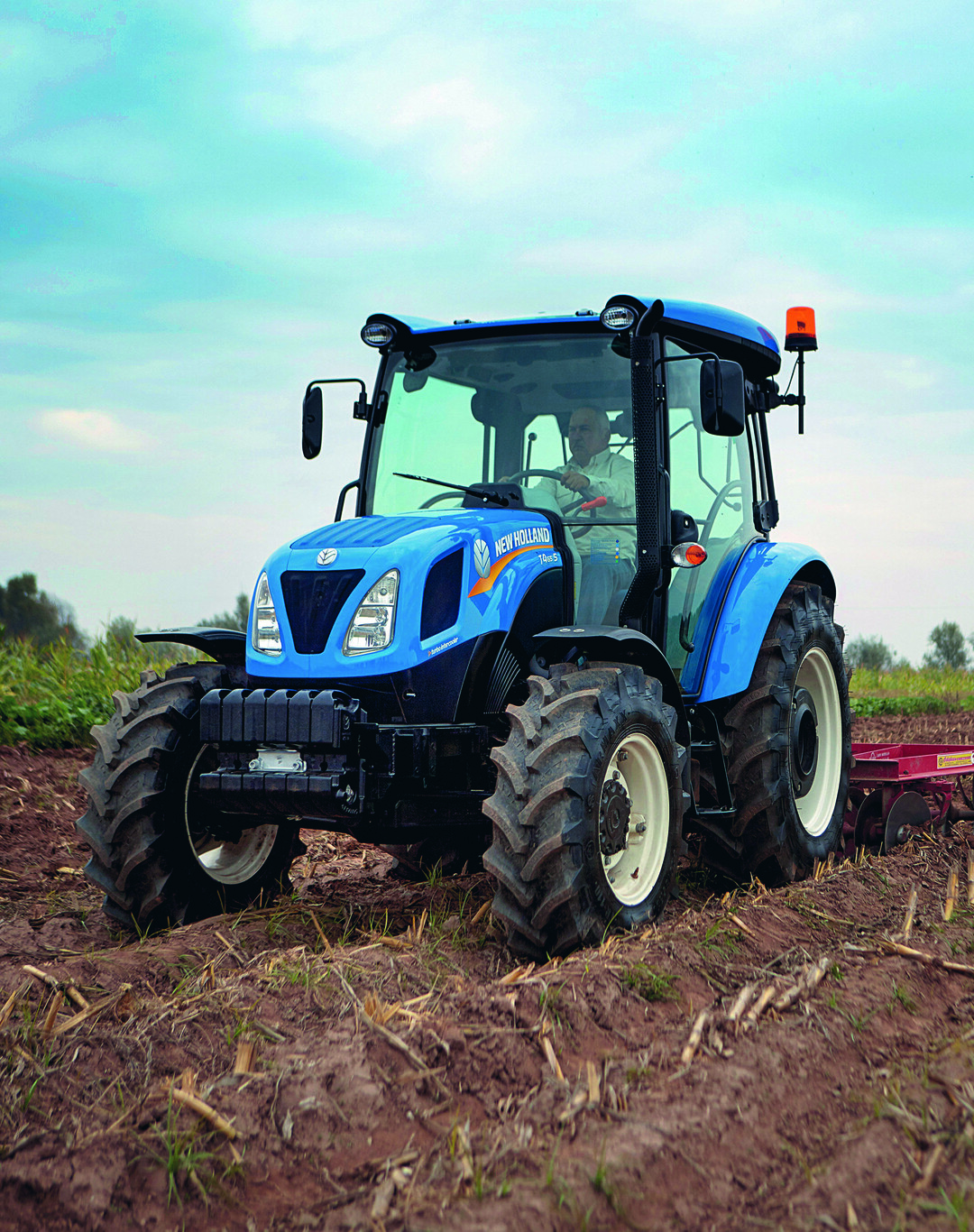 Der neue NH T4S hat einen Radstand von 2.130 mm und eine Gesamth�he von nicht mehr als 2.520 mm.