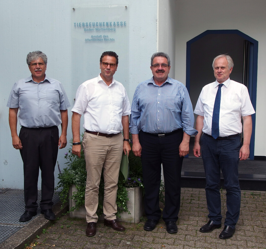 Bruno K�rner Verwaltungsleiter, Minister Peter Hauk MdL, Verwaltungsratsvorsitzender Karl Rombach, Gesch�ftsf�hrer Dr. Gerhard Kuhn. 