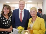 Beim Abgeordnetenabend des Landesbauernverbandes in Baden-Württemberg (LBV) am 10. Juli 2019 in Stuttgart (von links): Landfrauen-Präsidentin Juliane Vees, Präsident und Gastgeber Joachim Rukwied, Staatssekretärin Friedlinde Gurr-Hirsch.